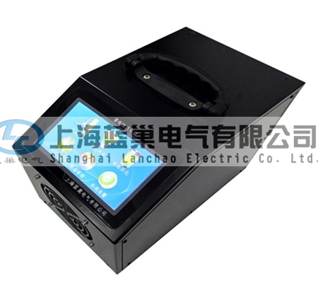 LCDL-90單體蓄電池活化儀具有三種獨(dú)立的使用方式：電池放電方式，電池充電方式和電池活化方式?？梢葬槍?duì)不同落后電池的實(shí)際情況，對(duì)落后電池進(jìn)行容量試驗(yàn)，智能式充電，或設(shè)置多個(gè)循環(huán)周期作循環(huán)多次請(qǐng)充放電，以激化電池極板失效的活性物質(zhì)使電池活化